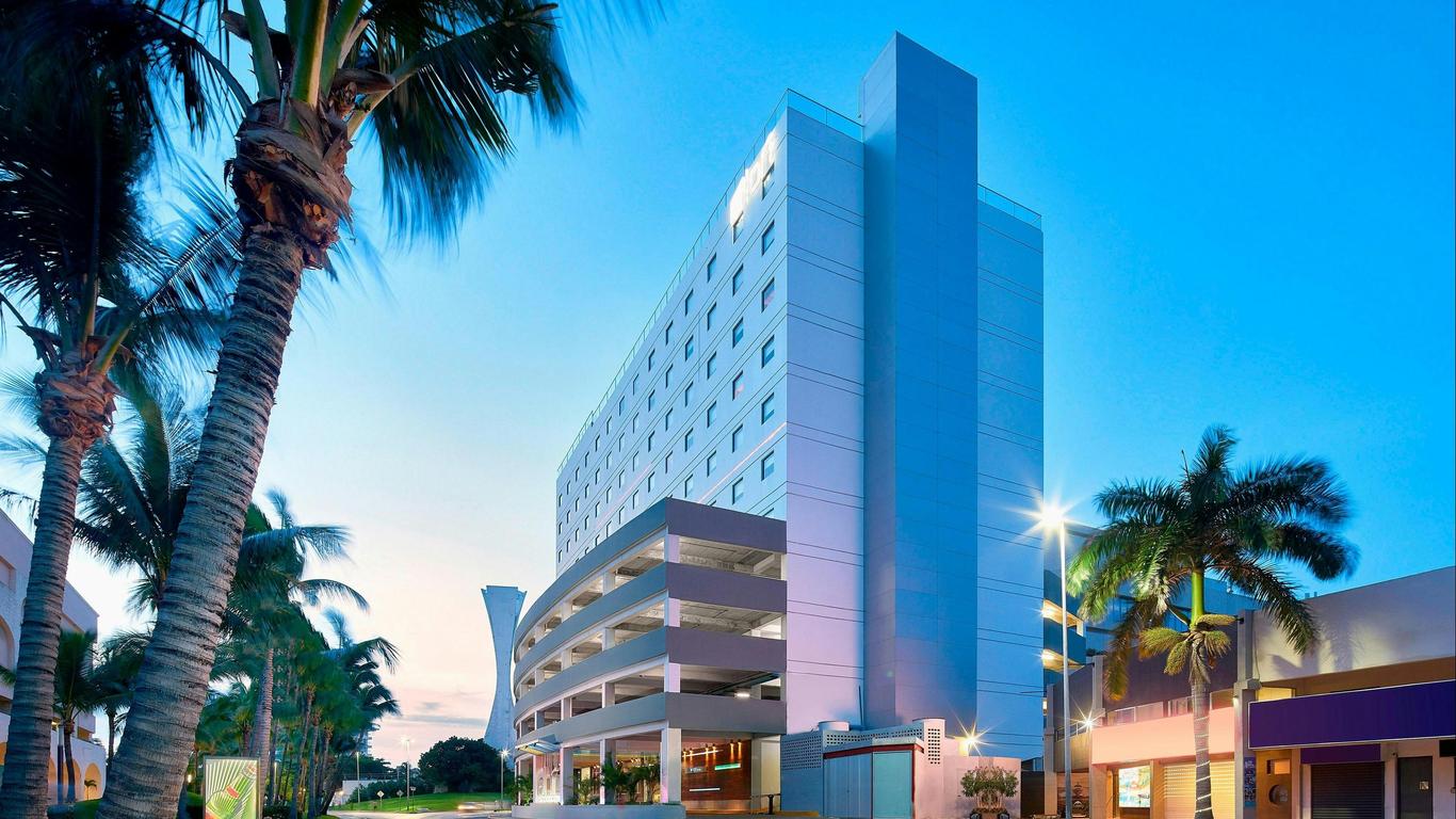 Aloft Cancun