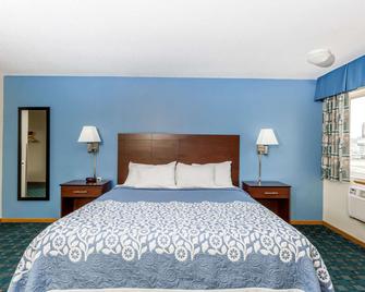 Days Inn by Wyndham Sioux City - Sioux City - Bedroom