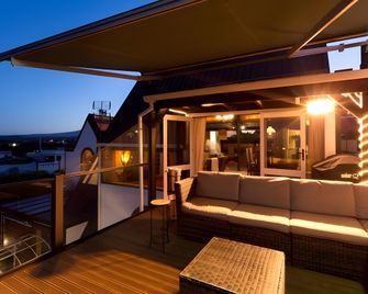 Tivoli Homestay - New Plymouth - Balcony
