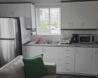 Bienvenidos a Rimouski ! - Rimouski - Kitchen