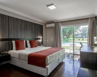 Hotel Deville Express Cascavel - Cascavel - Bedroom