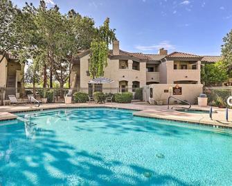 Family Scottsdale Condo Access to Pool and Hot Tub - Scottsdale - Alberca
