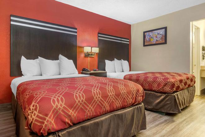 Econo Lodge Fort Jackson 49 6 7 Columbia Hotel Deals