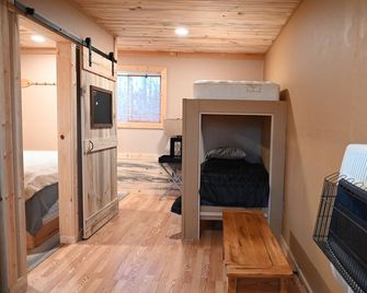 Alaska River Pirates Cabins - Soldotna - Camera da letto