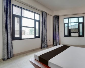 Spot On Mezbaani - Jīnd - Bedroom