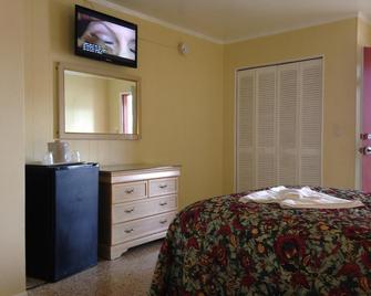 Palacio Inn Motel - Hialeah - Bedroom