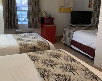 Sunshine Motel - Wildwood - Bedroom