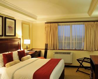 Cresta President Hotel - Gaborone - Bedroom