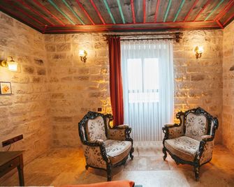 Cappatria Cave House - Urgup - Wohnzimmer