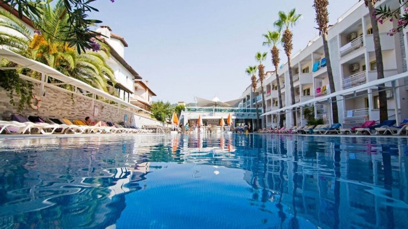 ميراج وورلد هوتل