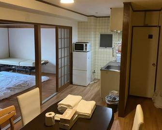 Casa Viento Stay Inn - Hiroshima - Huiskamer
