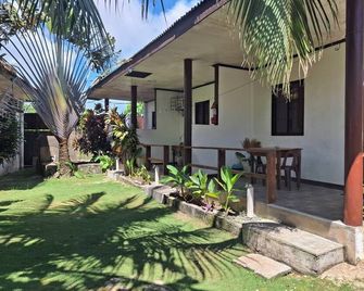 Gardenview Homestay Siargao - General Luna