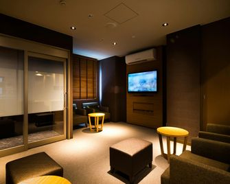 Super Hotel Lohas Kumamoto Tennen Onsen Super Hote - Kumamoto - Lobby