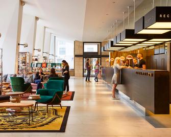 Mama Shelter Prague - פראג - לובי