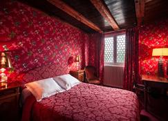 Hotel Des Deux Clefs - Turckheim - Chambre
