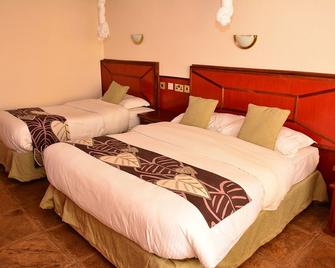 Mara Sun Lodge - Maasai Mara - Bedroom