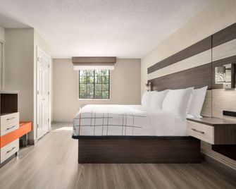 La Quinta Inn Lexington/Horse Park - Lexington - Ložnice