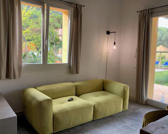 Villetta La Cellula - Campo nell'Elba - Living room