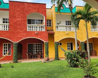 Your Private Estate in the Heart of San Miguel Cozumel. - Cozumel - Building