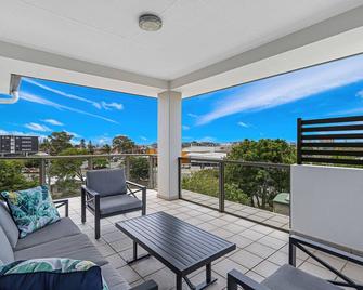 La Vida on Anzac - Redcliffe - Balcony