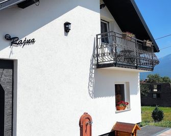 Relax Home Rajna - Korenica - Edificio