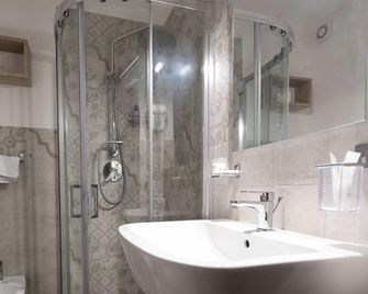 Residence Garibaldi - Trapani - Bad