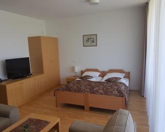 Villa Mari I - Maribor - Phòng ngủ