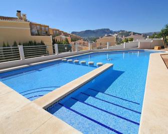 Lila Rosa Costa Calpe - Calp - Bể bơi