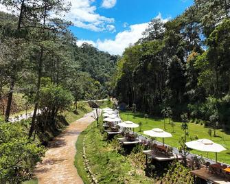 Kiwuki Dalat Resort - Dalat - Patio