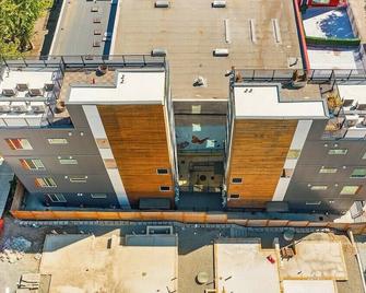 Dancing Wings Retreat Walker’s Paradise in Fremont - Seattle - Toà nhà