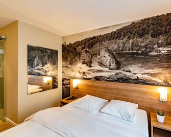 Hotel Kronenhof - Schaffhausen - Habitación