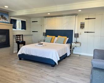 Private 1br/1ba/1 Office Room Near Sf And Sfo-W/D-Pet Friendly - San Bruno - Bedroom