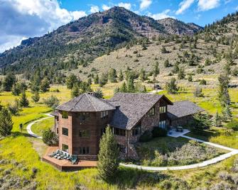 Wyoming Retreat on Wood River Hike and Fly Fish! - Meeteetse - Edificio