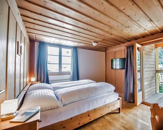 Hotel Münsterhof - Val Müstair - Habitación