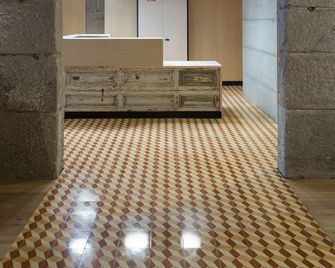 Original Douro Hotel - Peso da Régua - Front desk