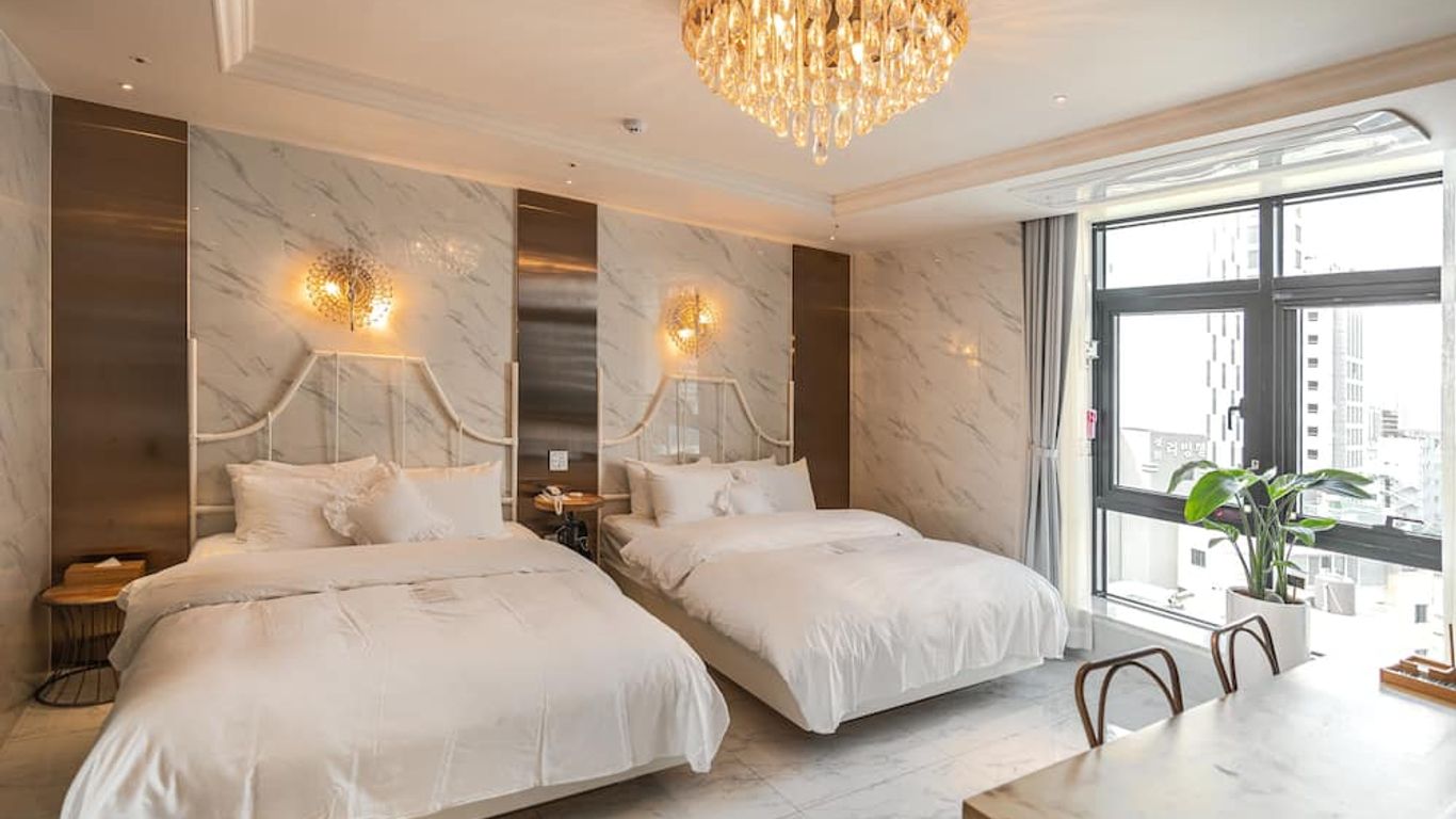 대구 2월호텔 더시그니처 동성로점