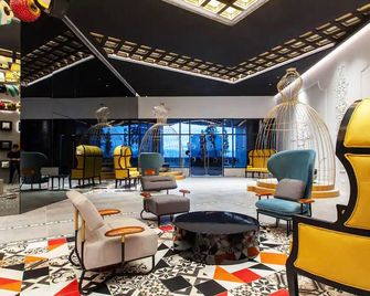 Heroes Home @ Arte Cheras 8pax Duplex/Mrt 6min / City Center - Cheras - טרקלין