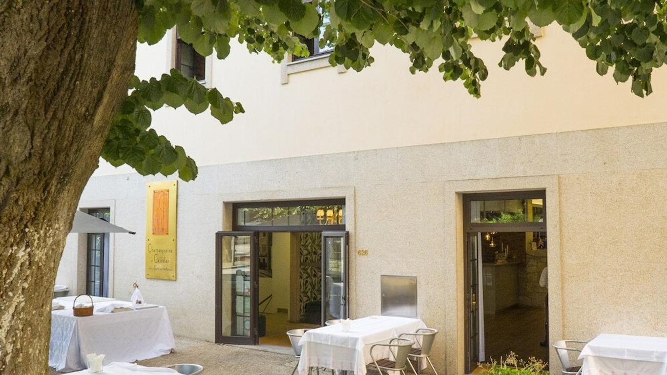 Eirado Hotel