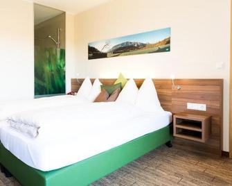 Hotel Aichingerwirt - 蒙德湖 - 臥室