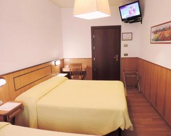 Hotel Signa - Perugia - Makuuhuone