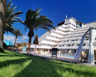Hotel Chatur Palmera Mar - Puerto Rico
