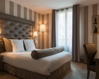 Hotel Saint Cyr Etoile - Paris - Quarto