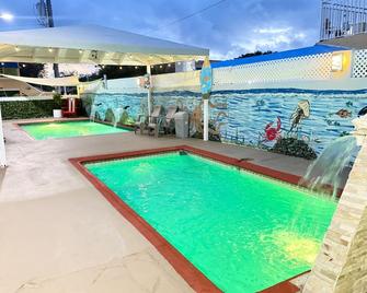 Cabanas Playa Santa/ Apto.D/ Billar/Piscinas/ Barbacoa/Renovable Energy - Guánica - Piscina