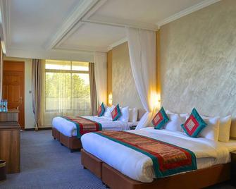 Grand Royal Swiss Hotel - Kisumu - Bedroom