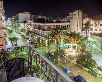 Cityzen Hotel - Korinth - Balkon