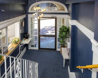 Economy Double Room with Ensuite Bathroom - San Francisco
