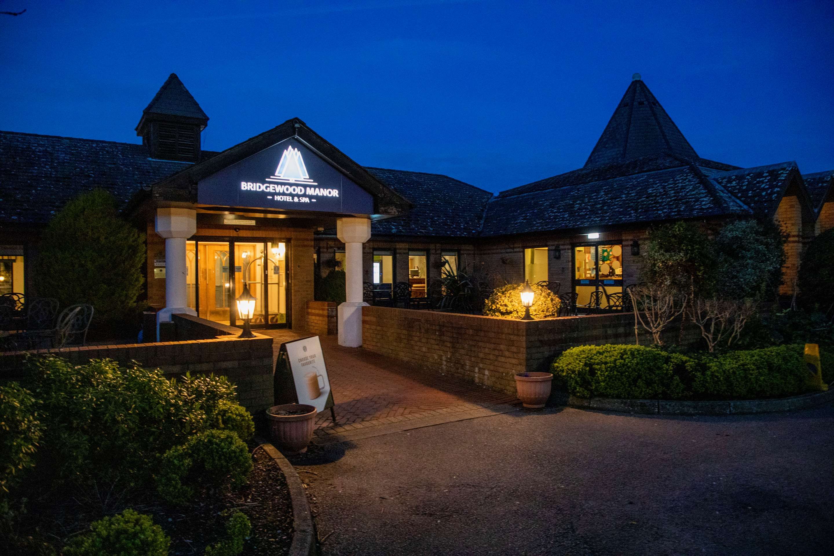 Bridgewood Manor Hotel & Spa