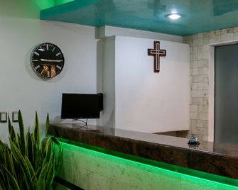 Playa Linda Hotel - Progreso - Front desk