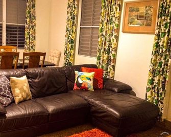 Isla Verde by the Beach - San Juan - Wohnzimmer