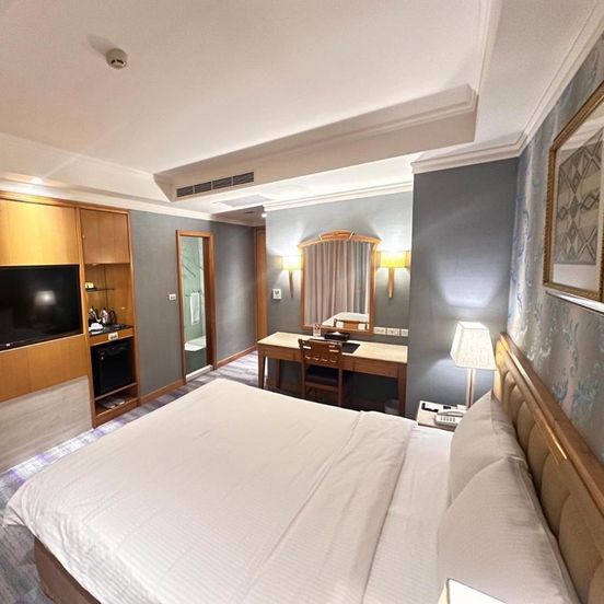 Beauty Hotels - Star Beauty Resort image 1